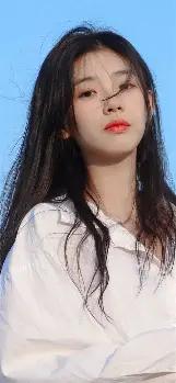 何洁机场素,颜亮相,简约穿搭展,db体育入口,db体育官网,db体育app下载,db体育平台官网